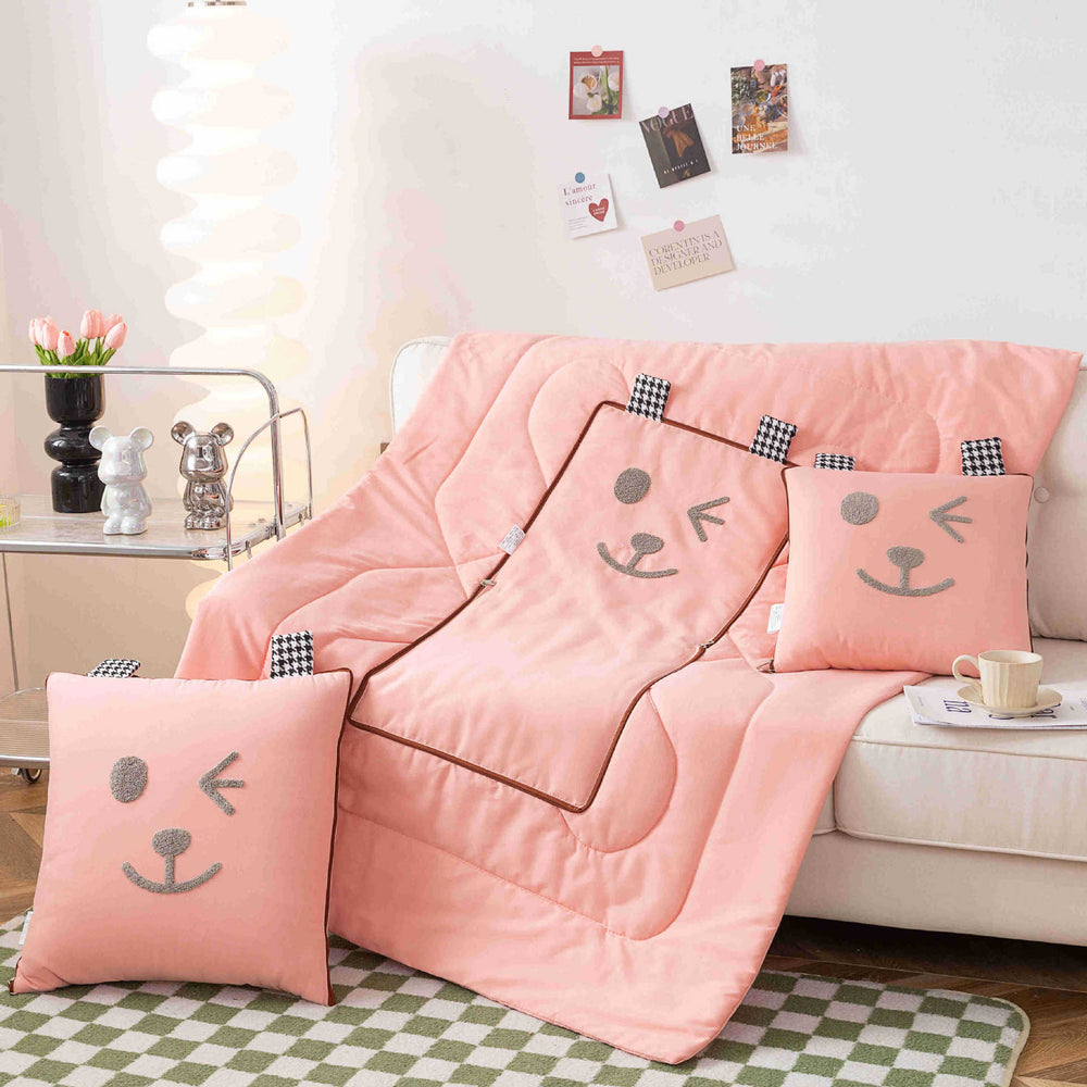 Dual-purpose pillow and quilt, two-in-one cartoon embroidered office pillow, car all year round model, for home single air-conditioning quilt