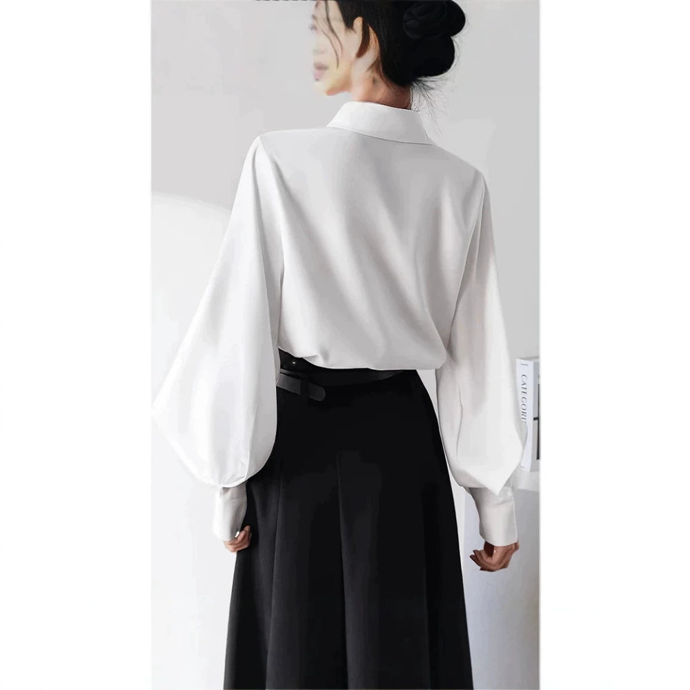 Lantern sleeve white blouse: perfect for commuting, job interviews, and formal workplace settings