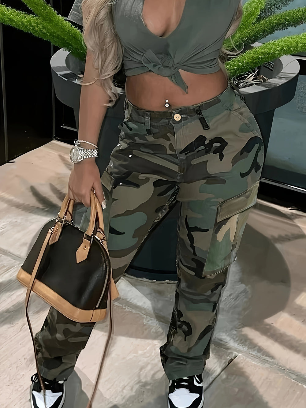 2025 amazon new women's streetwear camo print multi-pocket versatile cargo pants
