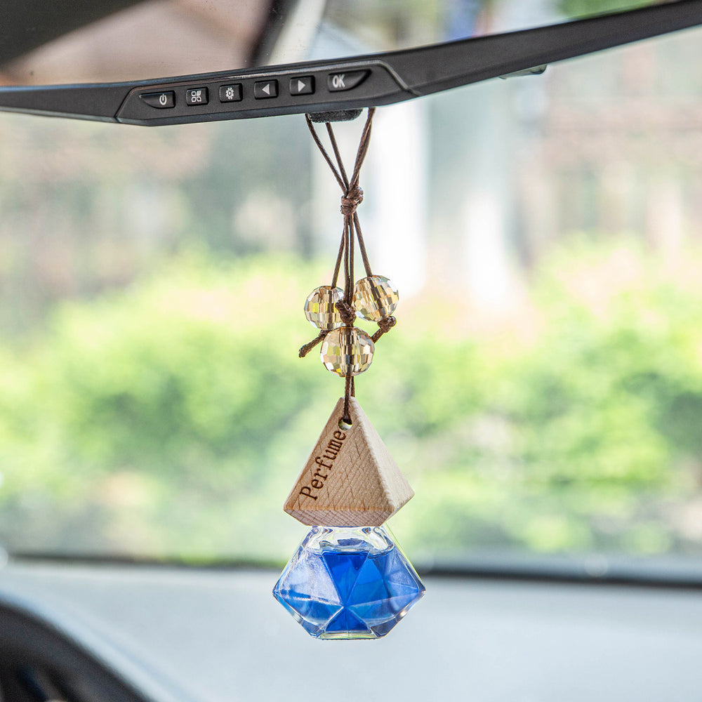 Car perfume rearview mirror aromatherapy pendant car odor removal fragrance car pendant long-lasting light fragrance air freshener