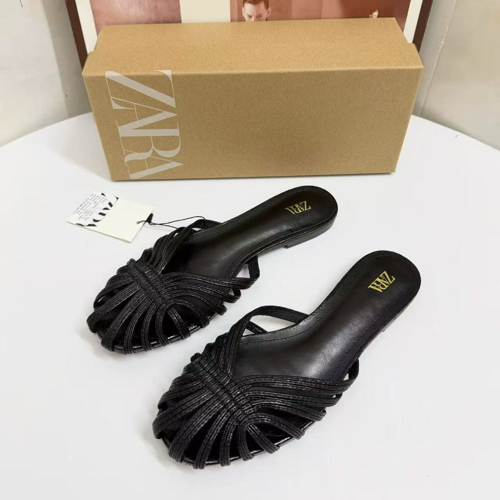 Za's 2026 new women's shoes: french retro closed-toe low heel fashion soft leather niche design cat heel sandals