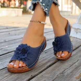 summer new arrival: plus-size wedge heel slippers for women (sizes 36-43). wholesale available. dropshipping to  and