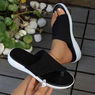 summer new arrivals: plus-size platform slides for women (sizes 36-43). wholesale available. dropshipping to , , and other platforms