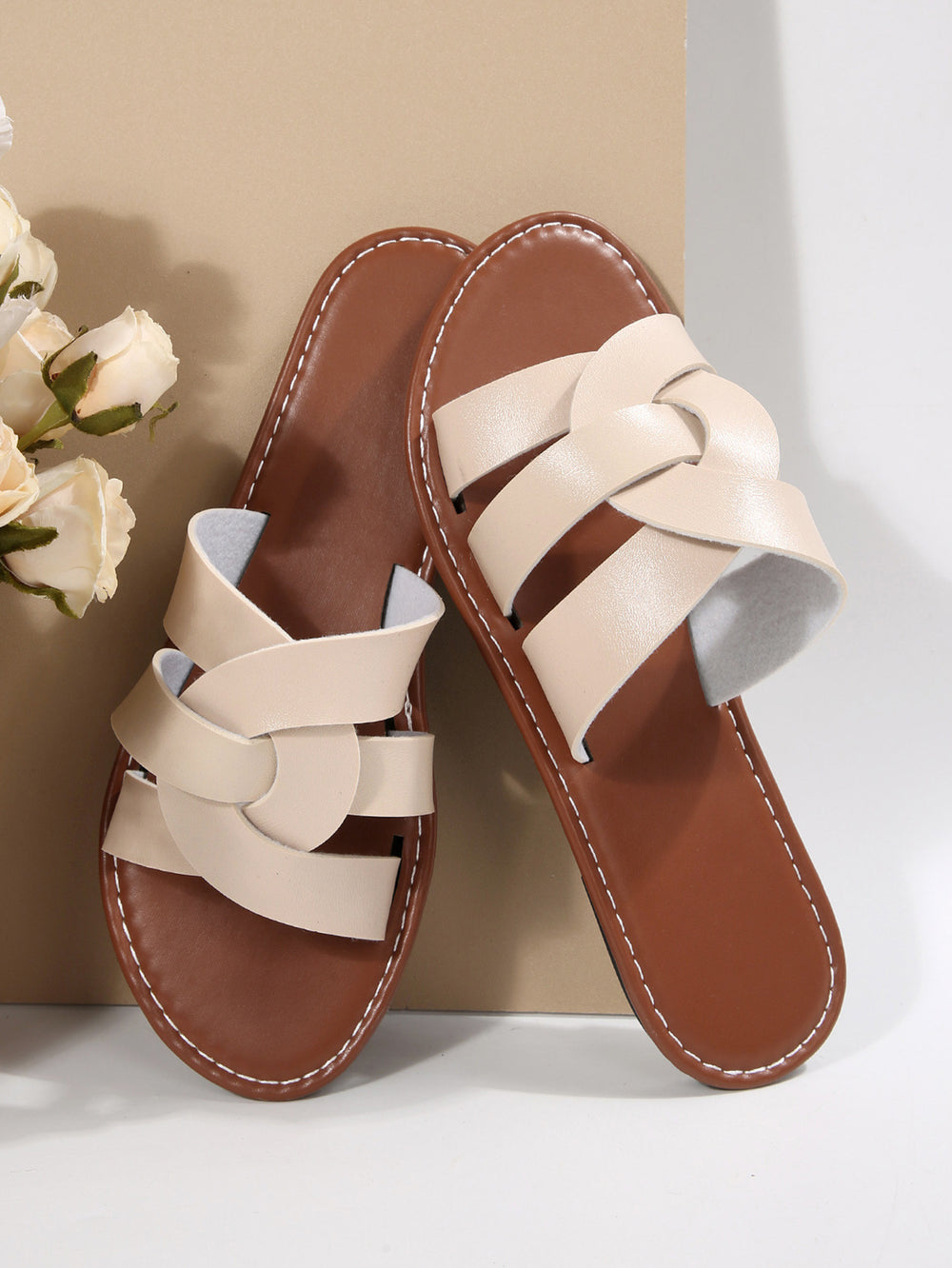 Summernew arrival round toe open toe cut outplaidcasualflats slippers sandals casualfashionoutwear beach women's shoes