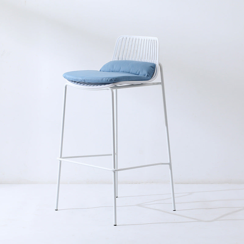 Nordic designer outdoor bar stool - minimalist island chair with plastic & iron backrest - high bar stool for cafes & restaurants