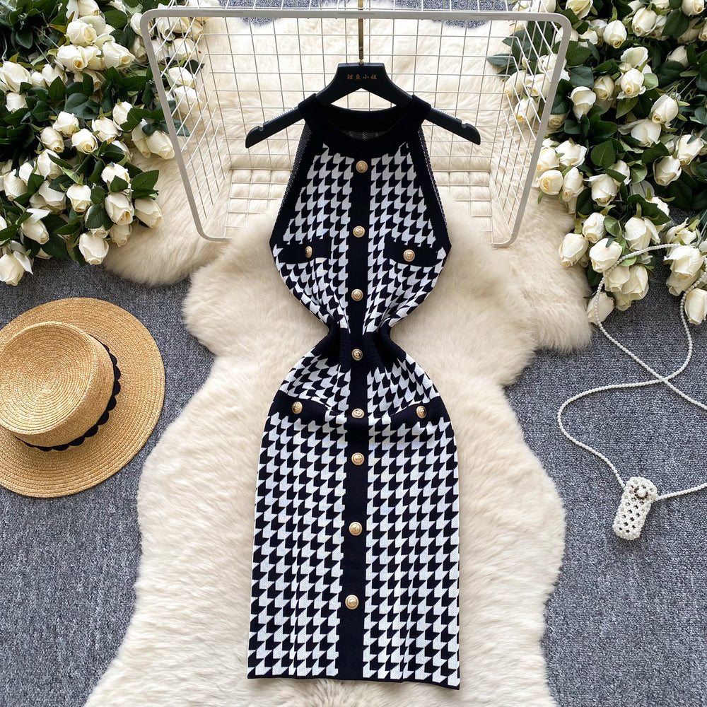 Sexy socialite accessible luxuryhalter sleeveless metal buckle silmknittingdress female french waist chidori grids skirt