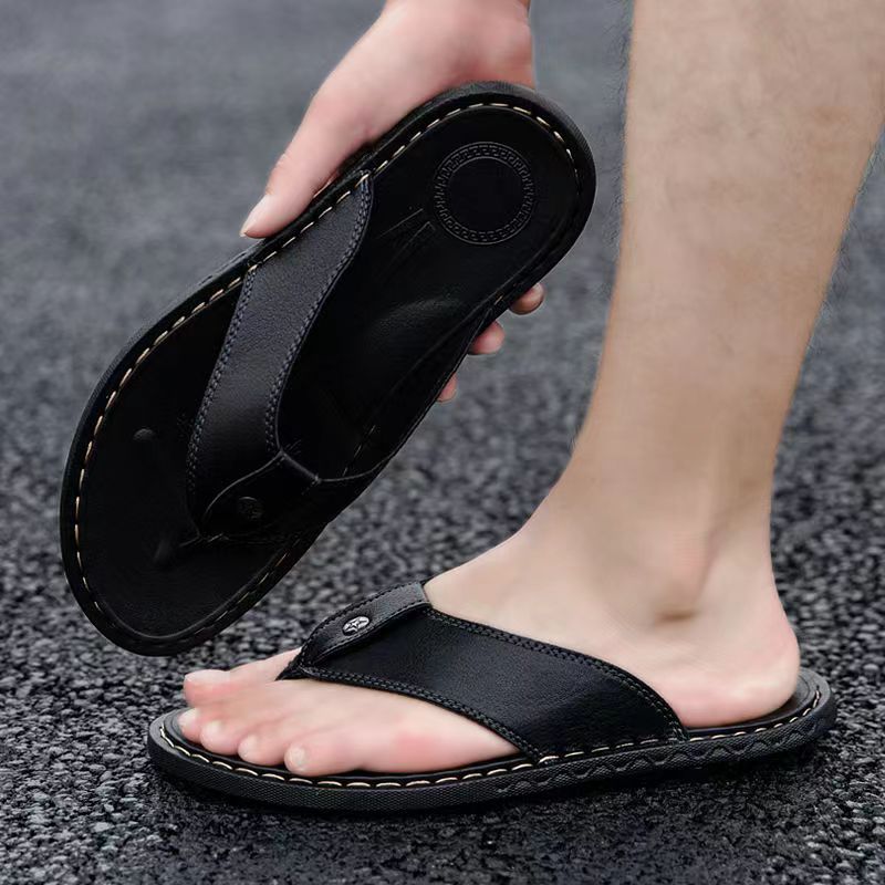 New men's flip-flops: stylish, outdoor, non-slip, durable, summer beach sandals
