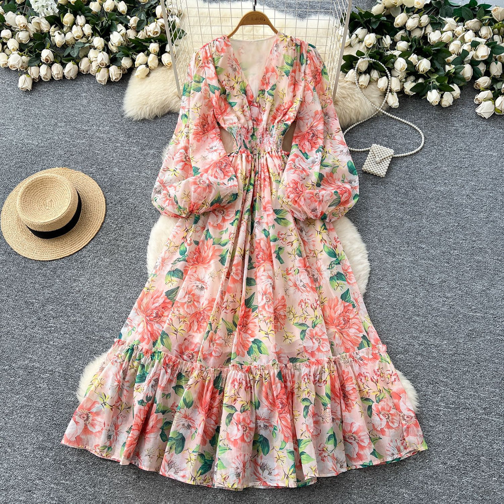French retro v-neck lantern sleeve printed dress - women's  autumn collection - cinched waist, elegant ruffle hem maxi dress