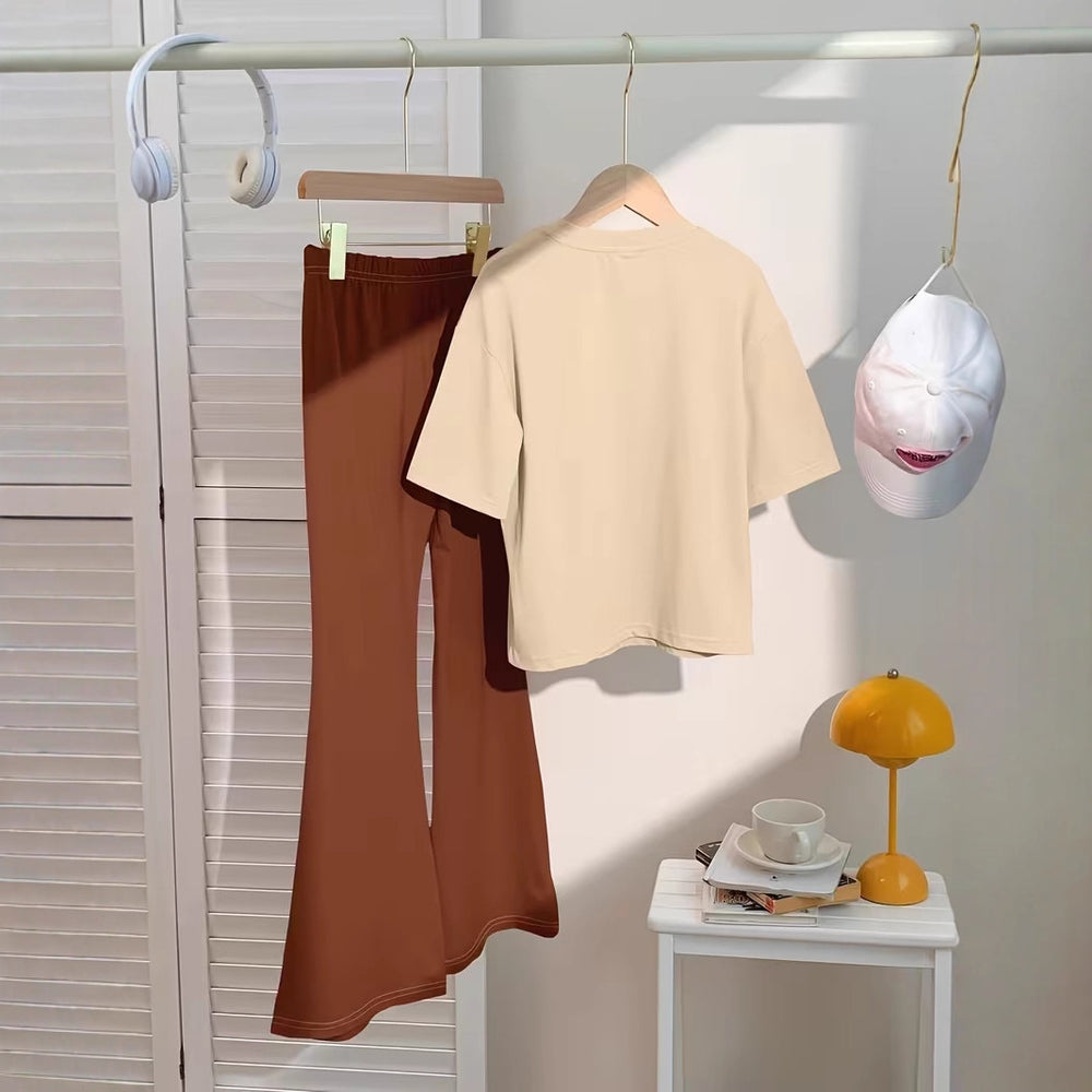 wholesale girls' short-sleeved and shorts sets, fashionable and versatile casual outfits for girls to wear out in spring, summer, and autumn