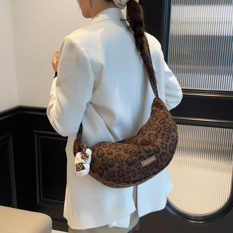 lazy style retro bag for women fall and winter 2025 new style casualniche style shoulder crossbody bag work clothing dumpling bag