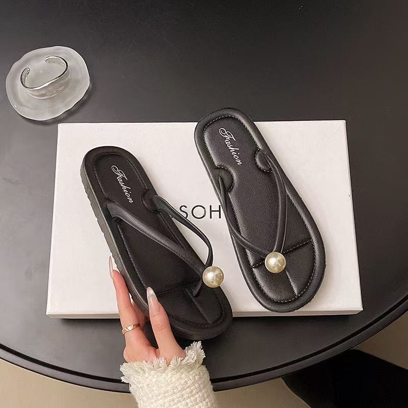 Pearl flip-flops french summer 2025 fashion outwear new beach anti-skid slippers flats sandals wholesale