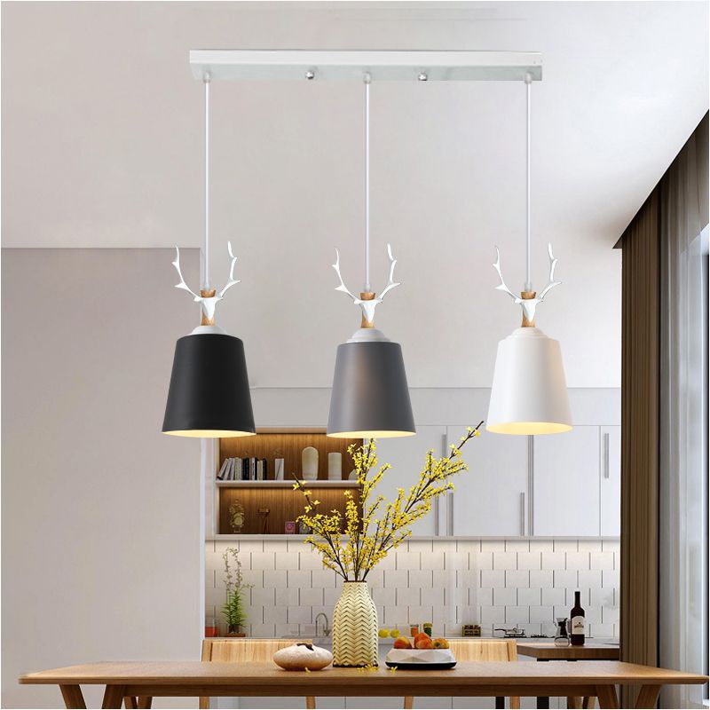 Antlers American Nordic living room dining room bar counter retro lamps creative bar art wrought iron industrial wind chandelier