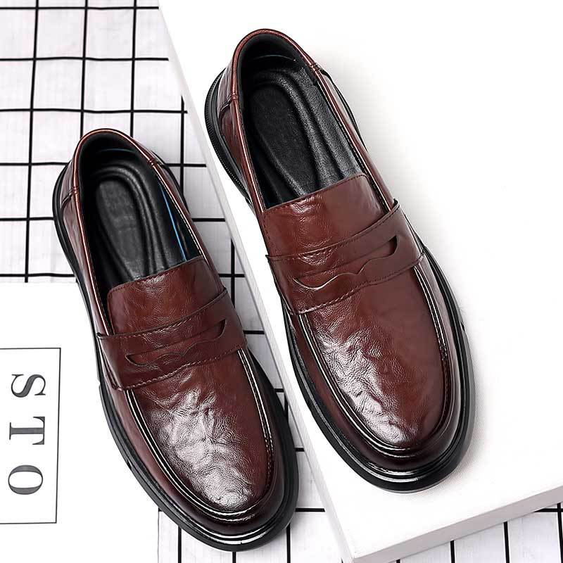 Casual leather shoes for men spring live broadcast british business formal wear hand-grabbed pattern soft leather soft bottom slip-on men's leather shoes
