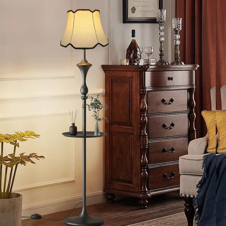 American retro floral bedroom wallpaper french living room sofa hotel background wall living room high-end vintage floor lamp