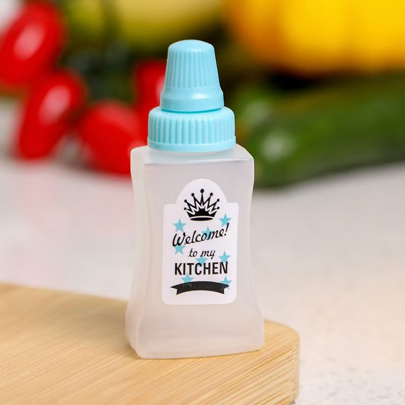 Mini sauce bottle plastic squeeze sauce bottle japanese style squeeze condiment bottle food grade portable soy sauce bottle cross-border