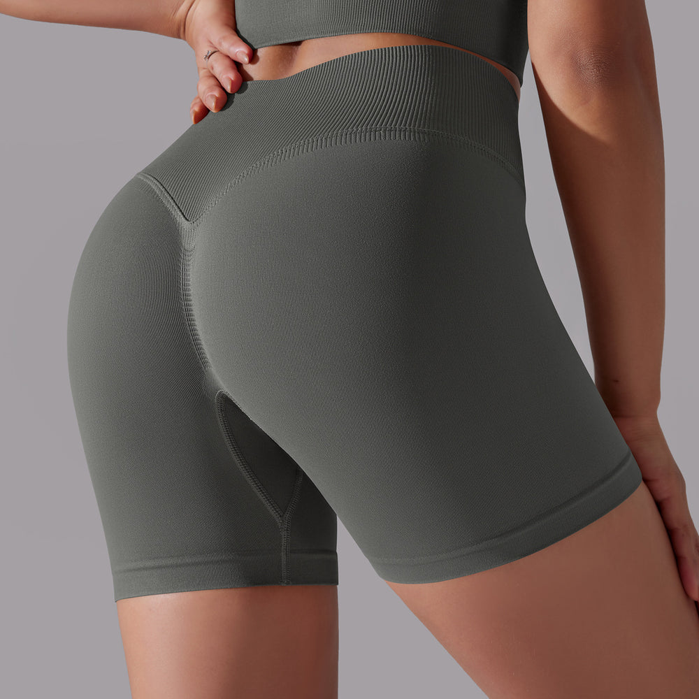 European and american high-waisted butt-lifting seamless quick-dry breathable yoga workout shorts for women - running, training, and fitness