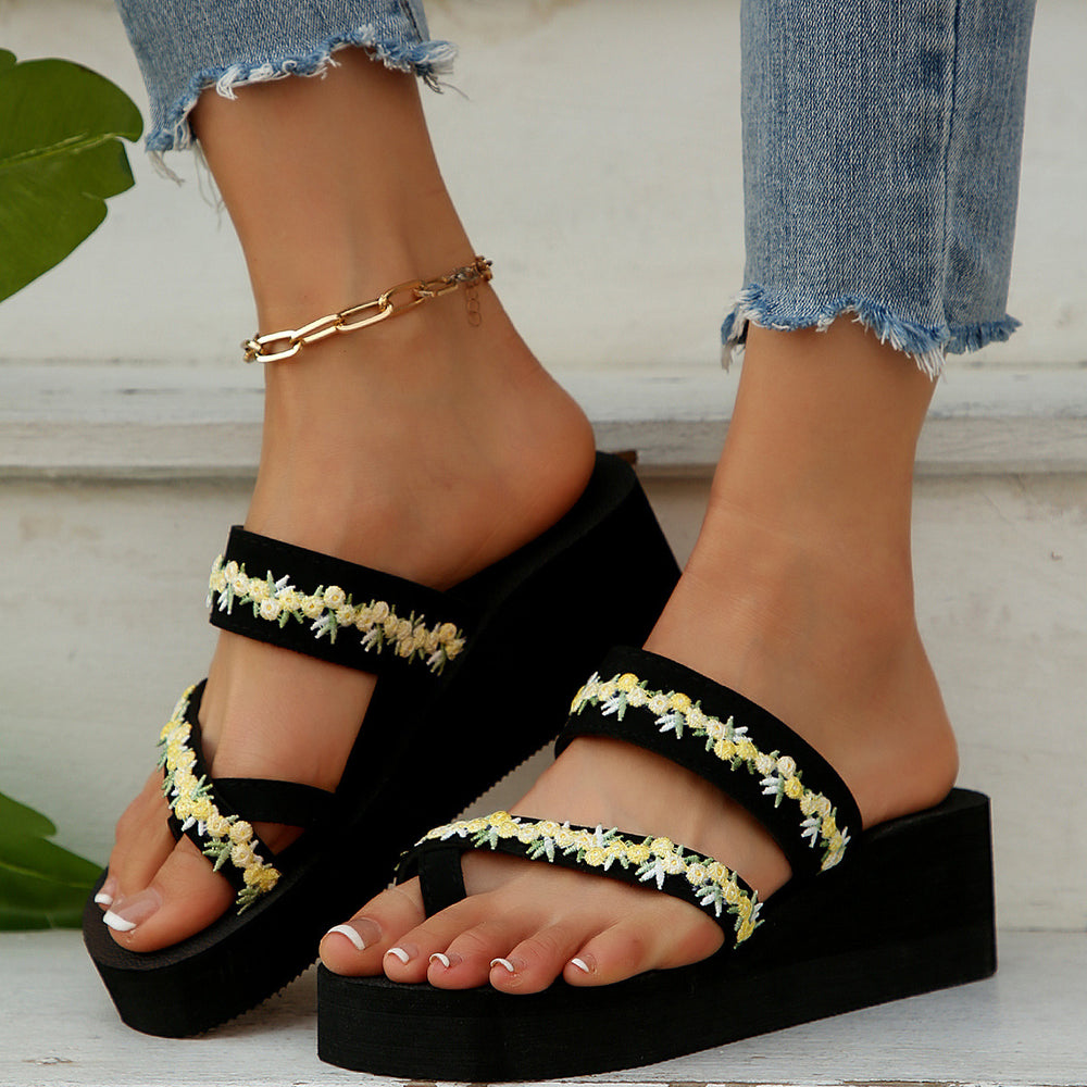 Beach vacation flower flip-flops women's summer fashion outwearthick solepopular slippers insnew arrival beach sandals