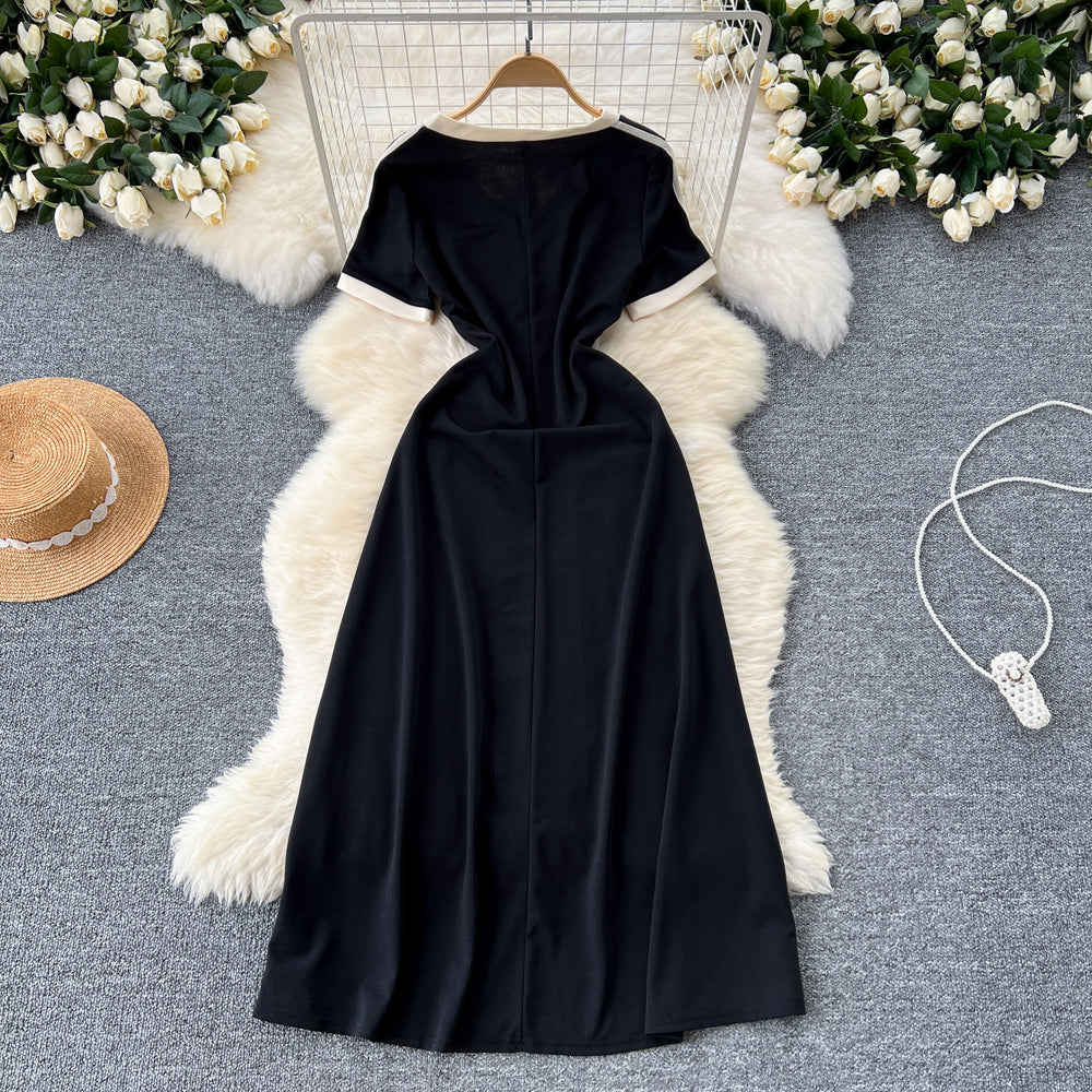 Frenchretro hepburn style little black dress for women, slightly fat, slimming look, retrocontrast colorv neck, short-sleeved, high waist, mid-length skirt