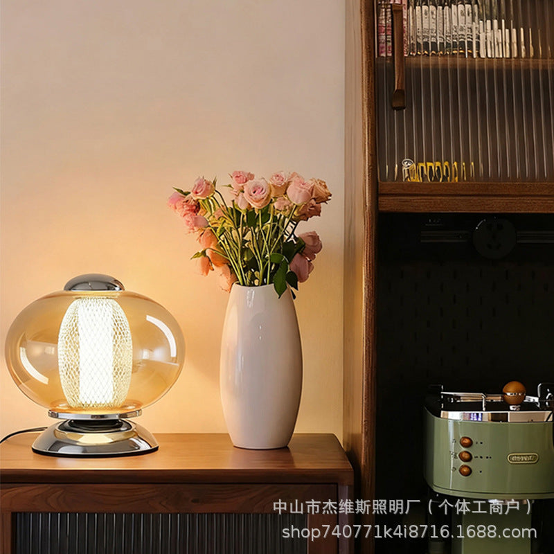 Retro medieval metal glass table lamp oval amber single head b&b guest room bedroom living room atmosphere table lamp