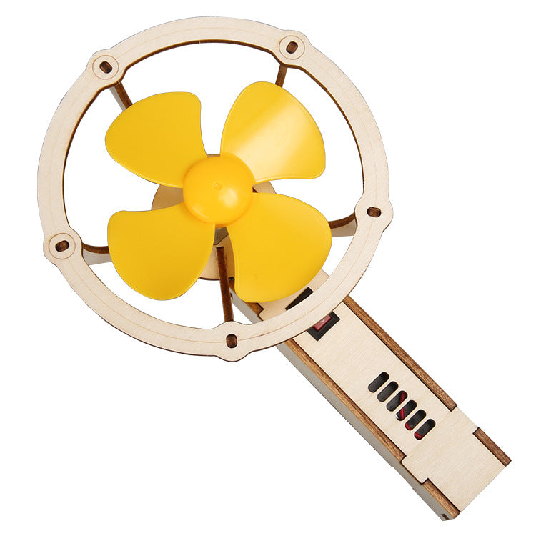 Handheld fan DIY wooden handmade technology small production kindergarten primary school students small invention puzzle creation experiment