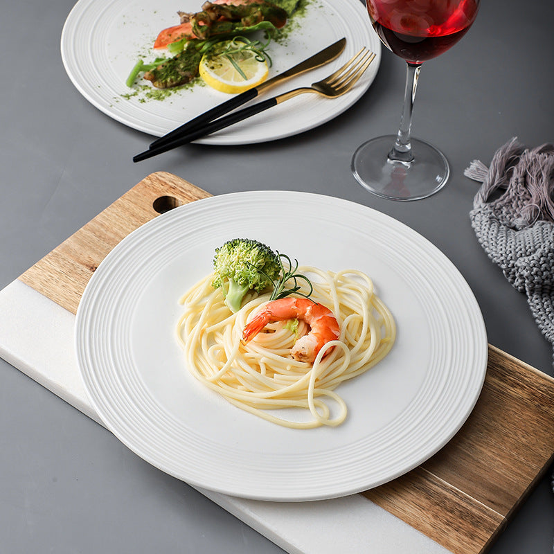 Creative western-style steak plate, hotel pasta plate, striped ceramic plate for home use, restaurant dessert presentation plate, wholesale tableware