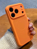 Fine hole two-color thin circle magnetic liquid silicone apple 17promax mobile phone case suitable for iphone16 skin-feeling case