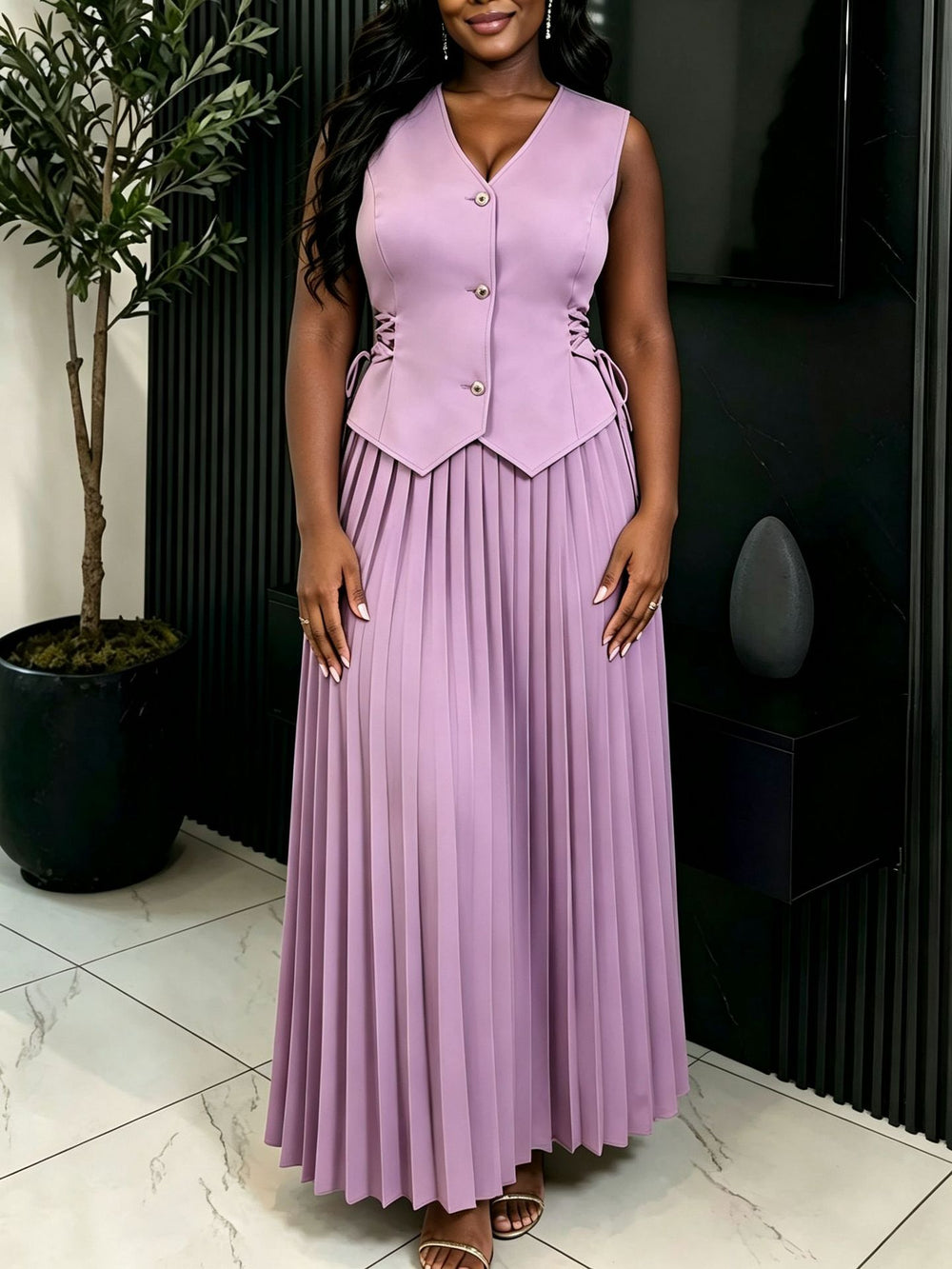 New solid color versatile set: high-waisted pleated slim-fit waist-cinching sleeveless drawstring top and a-line midi skirt two-piece outfit