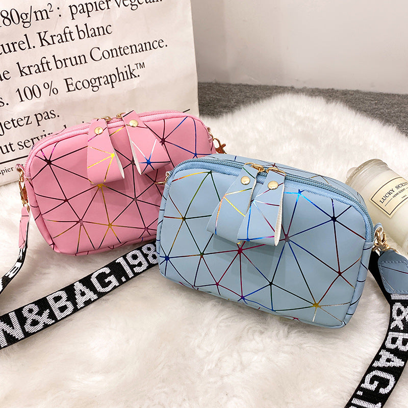 Girls cosmetic bag 2022ladies bag  bag women's bag printed wide shoulder strap small bag women's messenger bag