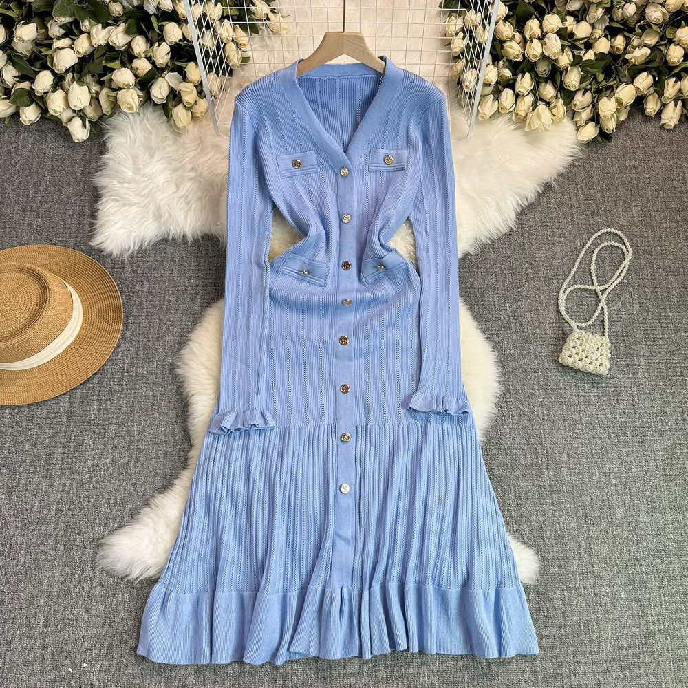 Elegant knitted dress: new autumn/winter  collection - high-end long sleeve, cinched waist maxi dress with v-neck and ruffle hem