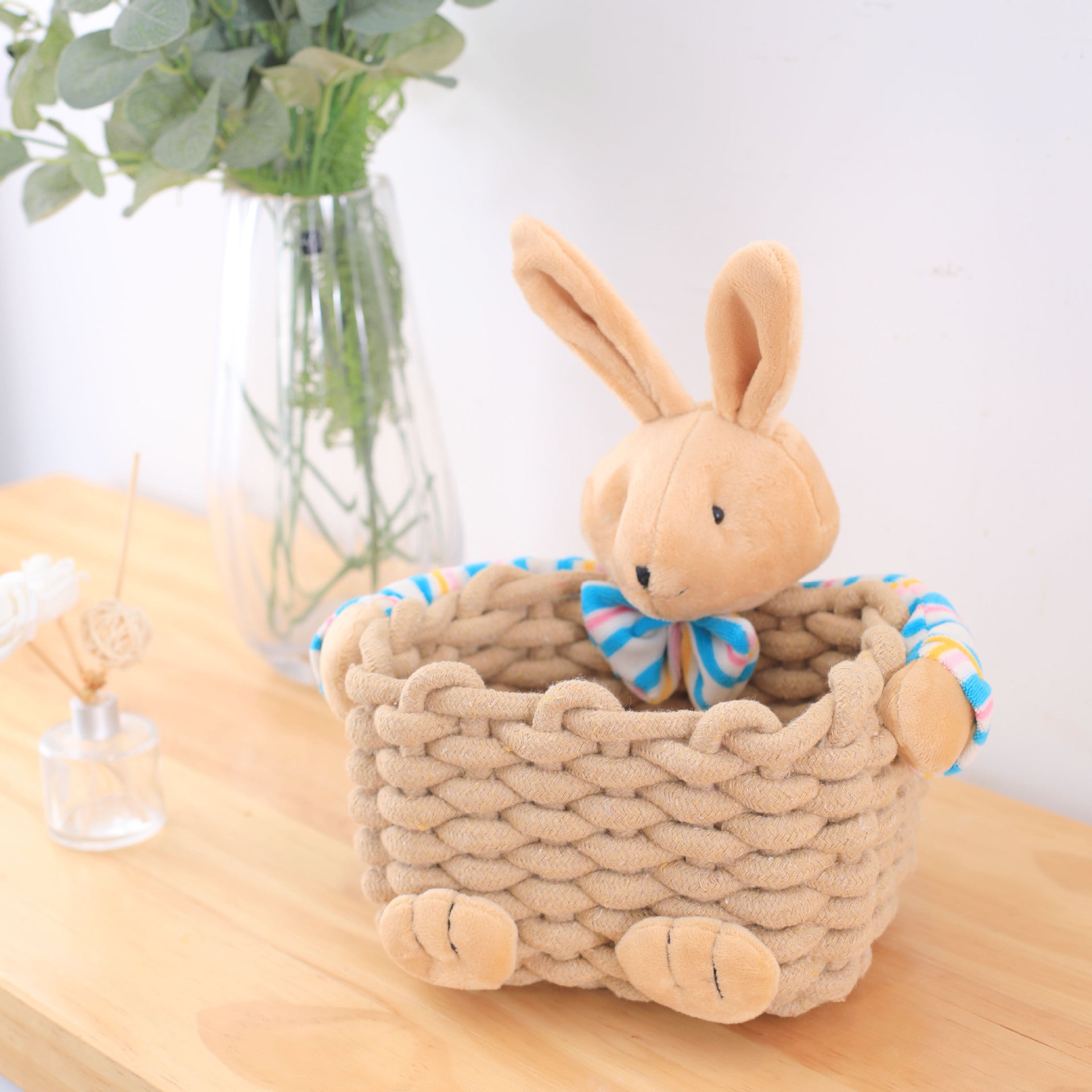 ins desktop storage small bucket skin care products notebook dining table simple pen holder girl heart storage box office