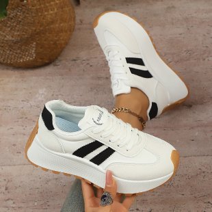 Wholesale women's spring/autumn new lightweight soft sole chunky sneakers - slimming, versatile, fashionable, casual white shoes
