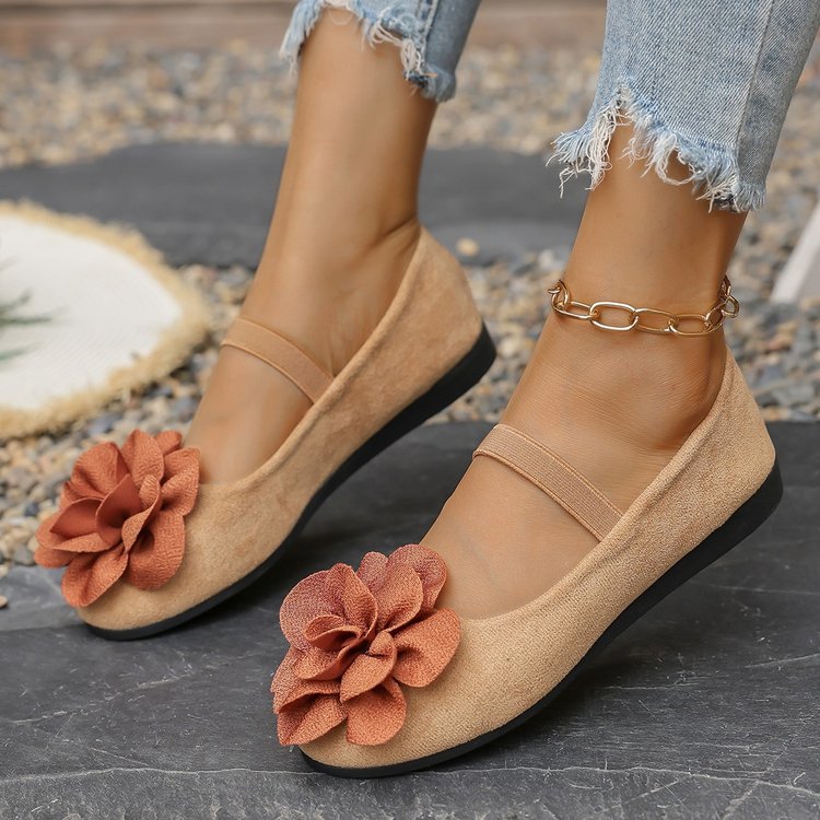 autumn new arrival: plus-size bow-tie flats for women (sizes 36-43). wholesale available. dropshipping to  and
