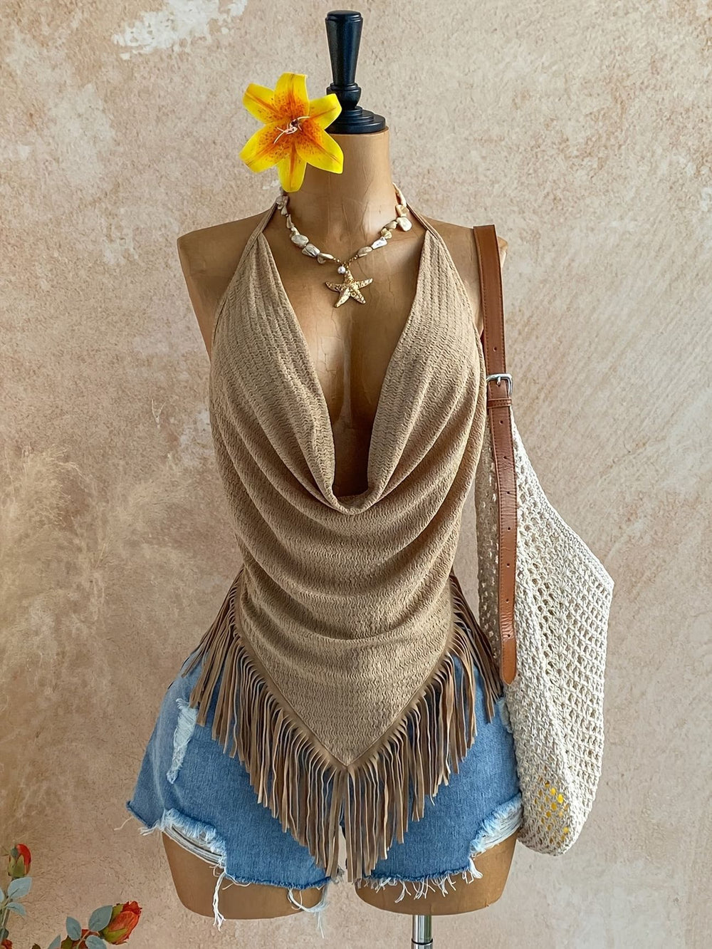 Sexy vacation style design halter neck sleeveless backless tie-up slim fit women's tank top casual