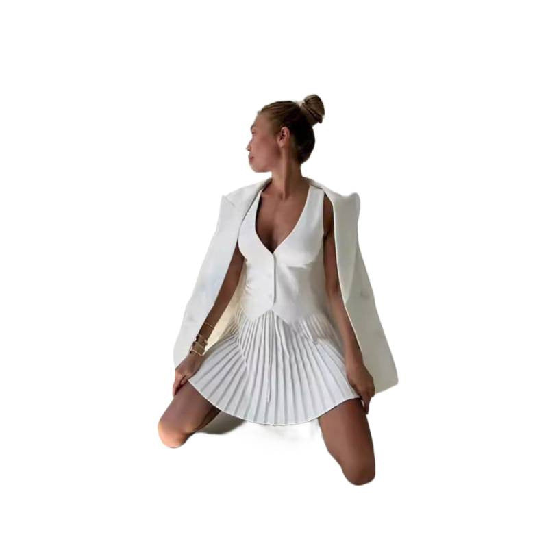 European and american cross-border  fashion two-piece set: women's v-neck single-breasted vest top and pleated mini skirt