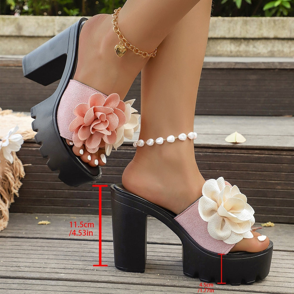 Plus size women's sandals for export -  summer new arrival: one-strap, floral appliqué, wedge heel, thick-soled beach slippers for cross-border e-commerce