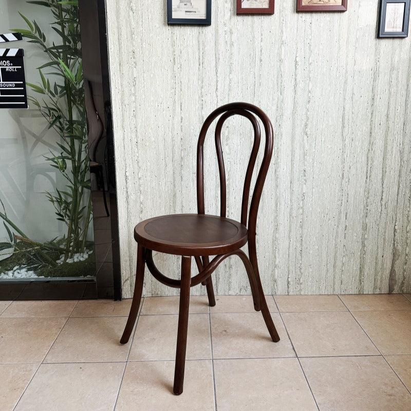 American retro solid wood square table and chair set - ideal for cafes, bubble tea shops, dessert parlors, western restaurants, and cocktail bars - commercial grade table
