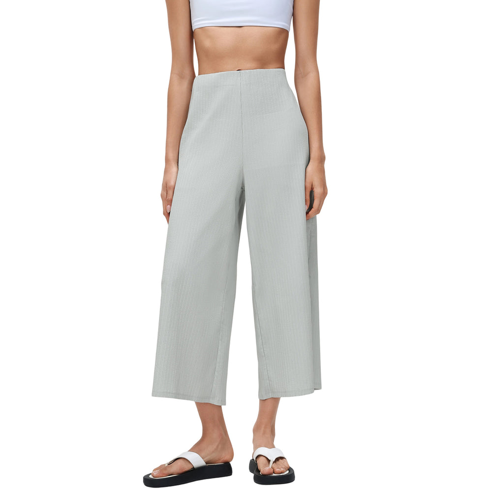 High-waisted athletic pants for women, new loose-fitting, versatile wide-leg style. petite-friendly, casual straight-leg cropped pants. d26021