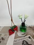 Strawberry buckle genuine leather pendant painted cowhide handmade pendant keychain decoration bag pendant personalized wholesale