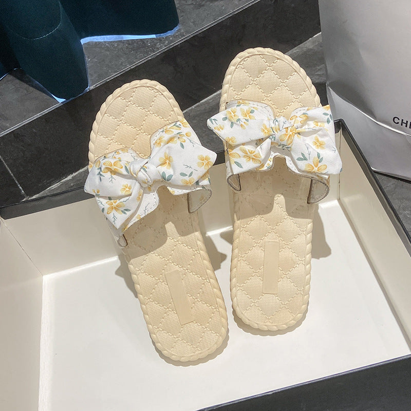 Soft sole flip-flops summer slippers women's outdoor new fashion high-end french style non-slip versatile beach sandals