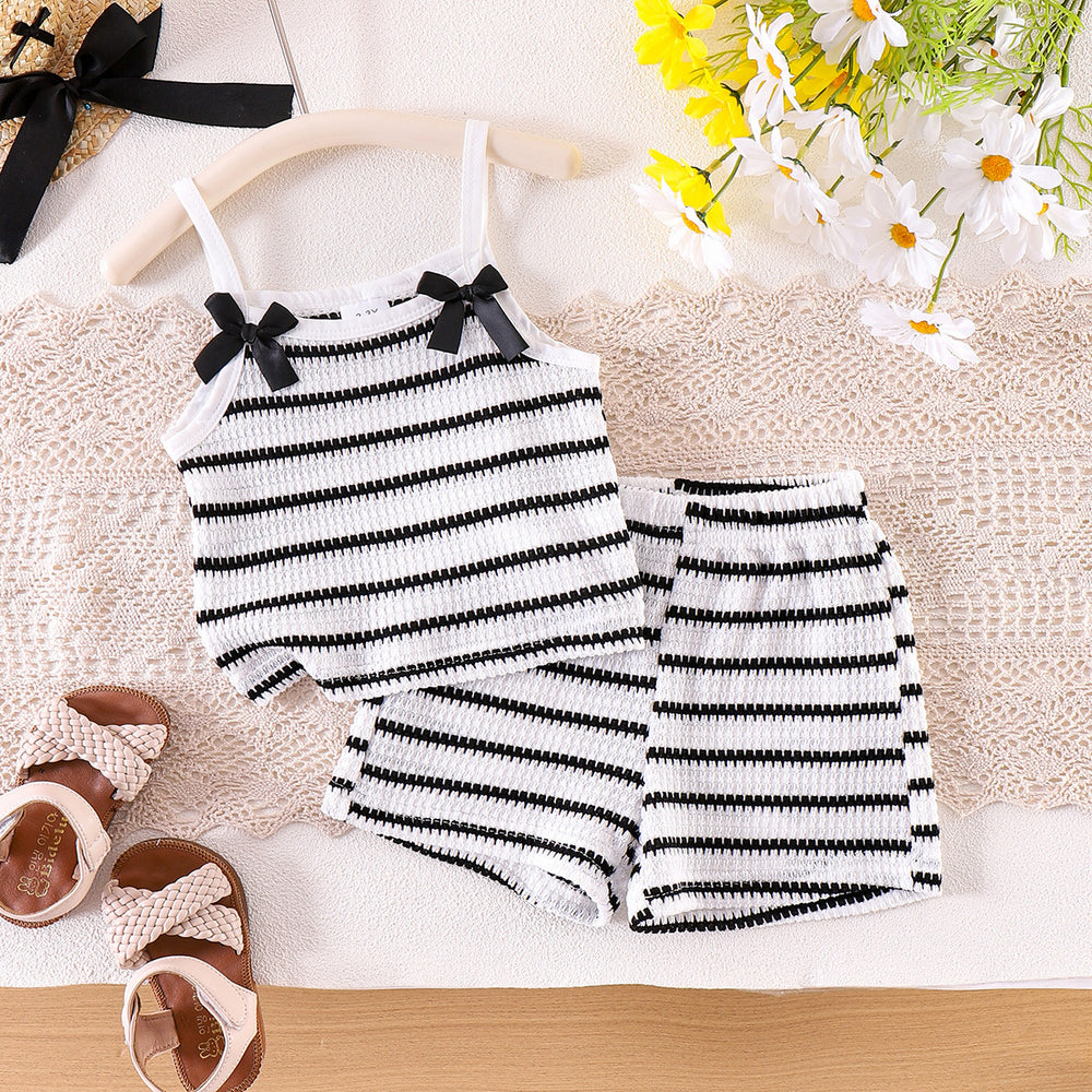 girls' outfit: black and white striped tank top + shorts set