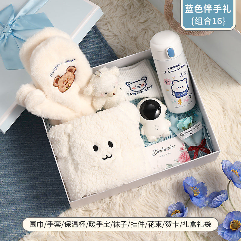 Practical birthday gifts for girls, girlfriends, children, classmates, teachers, creative warm gift box set for Christmas