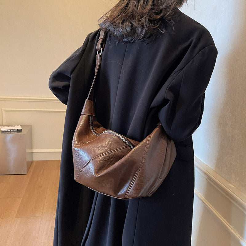 Shoulder 2025 Versatile Messenger Bag Korean Edition Trend Sense Bag Niche ins Dumplings Winter Fashion Folded Bag