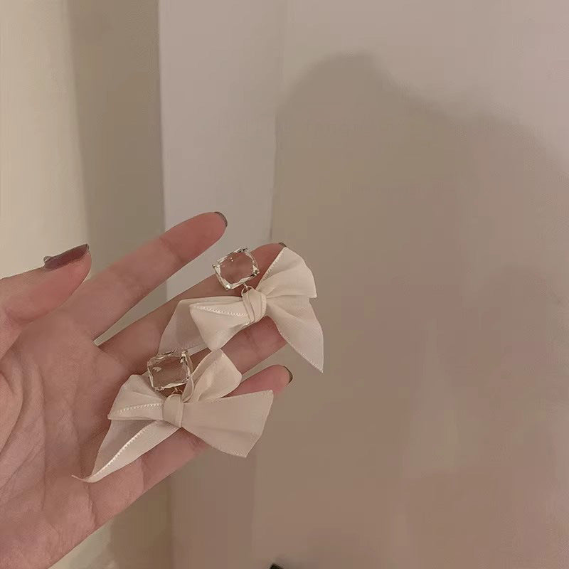 Japanese and korean style simple elegant mesh bow earrings high-end french popular earrings women's trendy cold style earrings