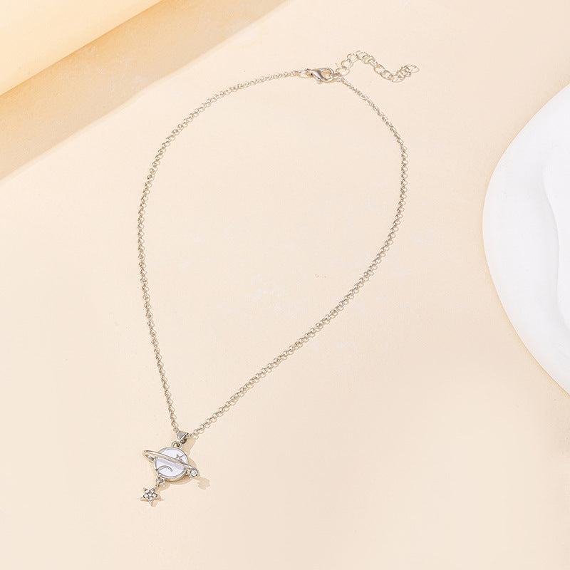 2024 autumn new arrival cross-border jewelry women's diamond-studded star pendant fashionable versatile alloy moon necklace wholesale