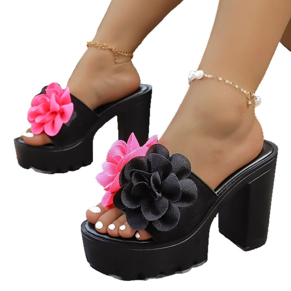 Plus size women's sandals for export -  summer new arrival: one-strap, floral appliqué, wedge heel, thick-soled beach slippers for cross-border e-commerce