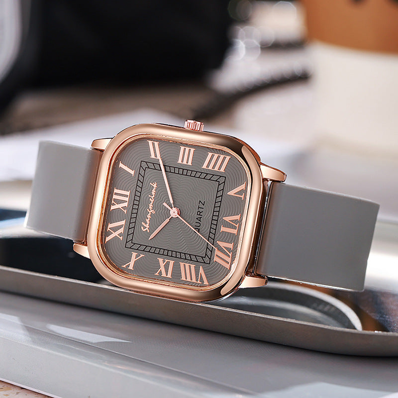 New fashion square women's watch with leather strap, roman numerals, vintage style quartz movement, versatile ladies' watch - wholesale