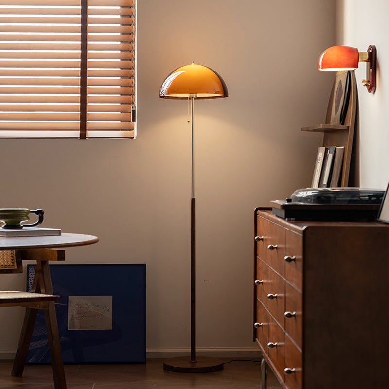 American mid-century living room floor lamp sunset atmosphere lamp bedroom bedside designer retro sofa next to vertical table lamp