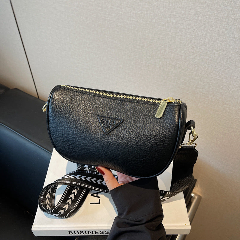 Cross-border niche design bag women's 2025 new summer fashion broadband messenger bag casual popular saddle bag