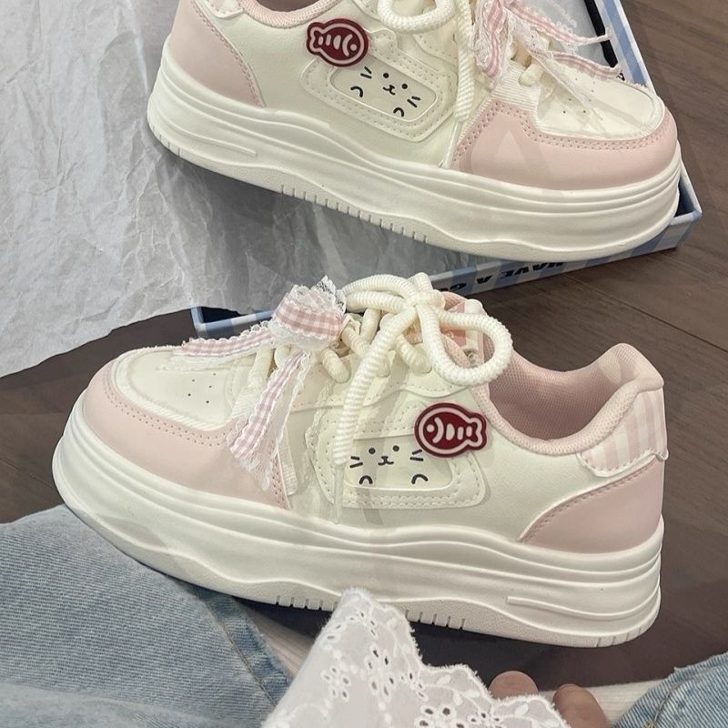 Girls' creamy chunky platform sneakers -  spring new arrival - bread shoes, cute, unique, versatile casual skate shoes