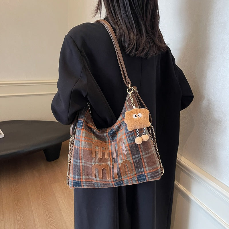 Retro woolen Korean version underarm bag women's bag 2025 new fashion casual chain backpack texture messenger bag